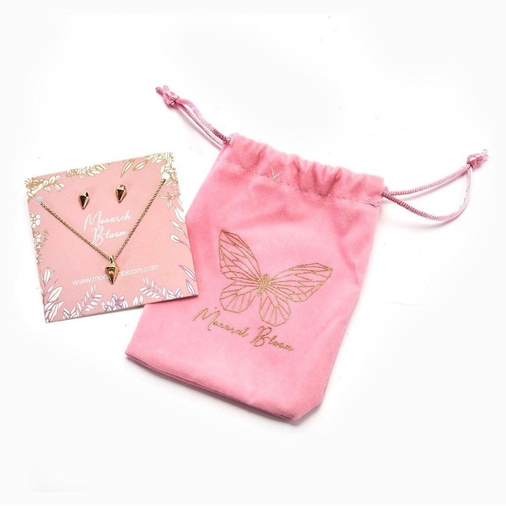 New 18k gold plated Monarch Bloom SHINE BRIGHT necklace + earring set.